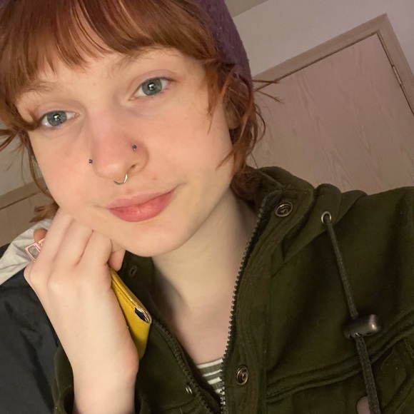 Meet your Posher, Jade (Rethreaded) - Picture 2 of 2